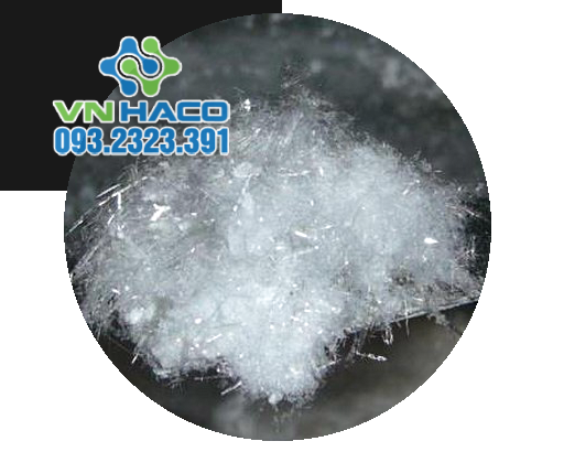 Axít benzoic có ngoại quan dạng tinh thể không màu